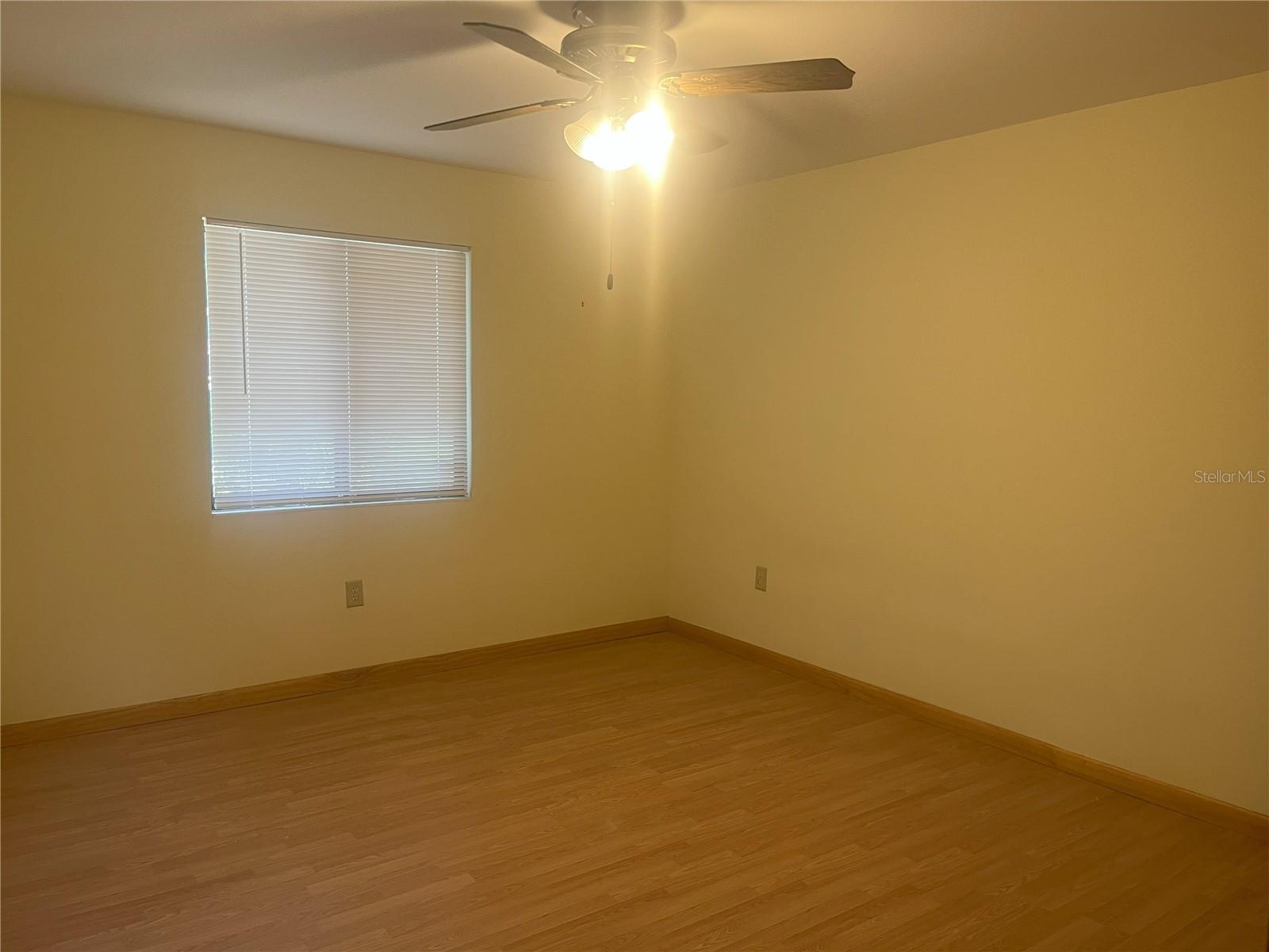 Image 15 of 22 For 10 Village Drive