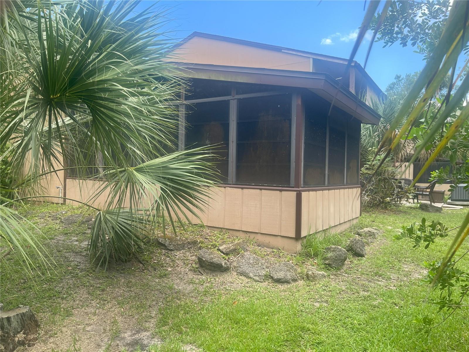 Image 21 of 22 For 10 Village Drive