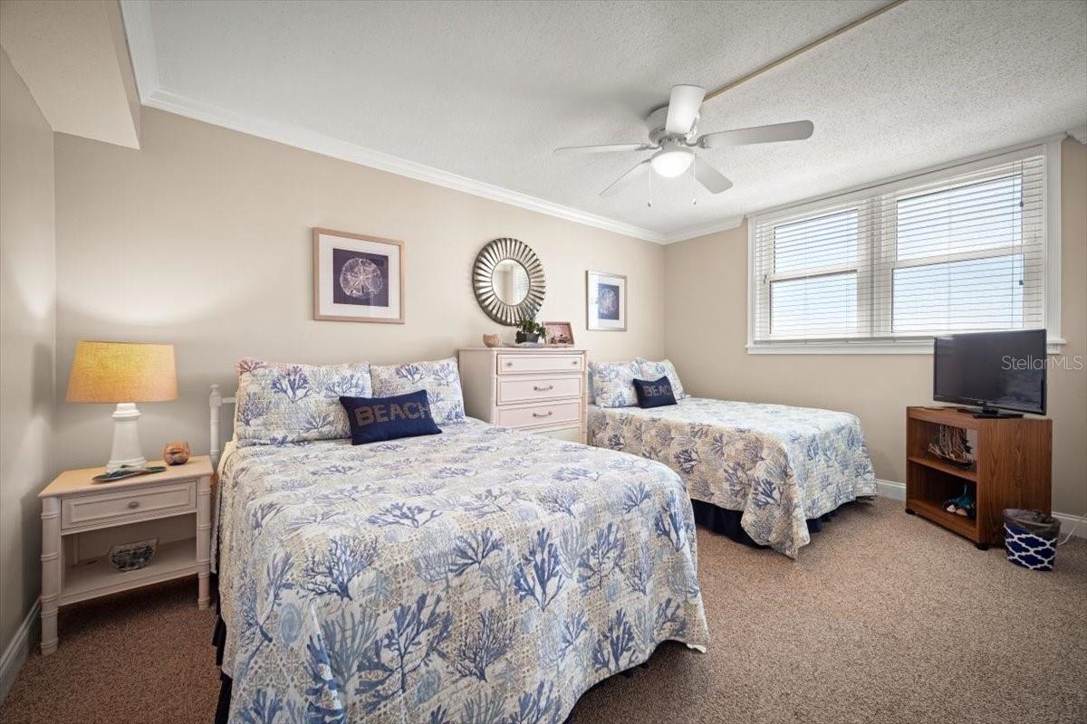 Image 14 of 37 For 4505 Atlantic Avenue 605