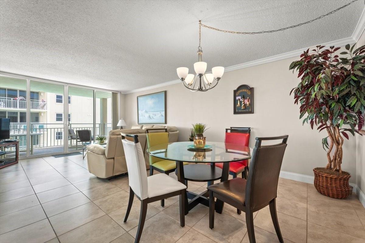 Image 18 of 37 For 4505 Atlantic Avenue 605