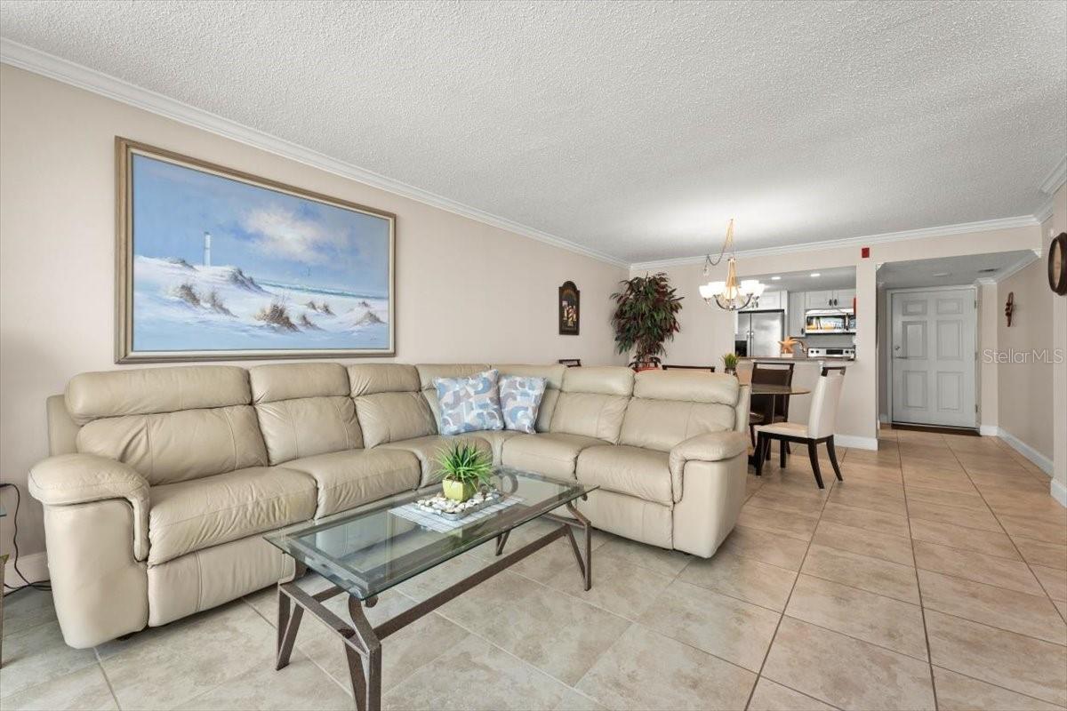 Image 21 of 37 For 4505 Atlantic Avenue 605
