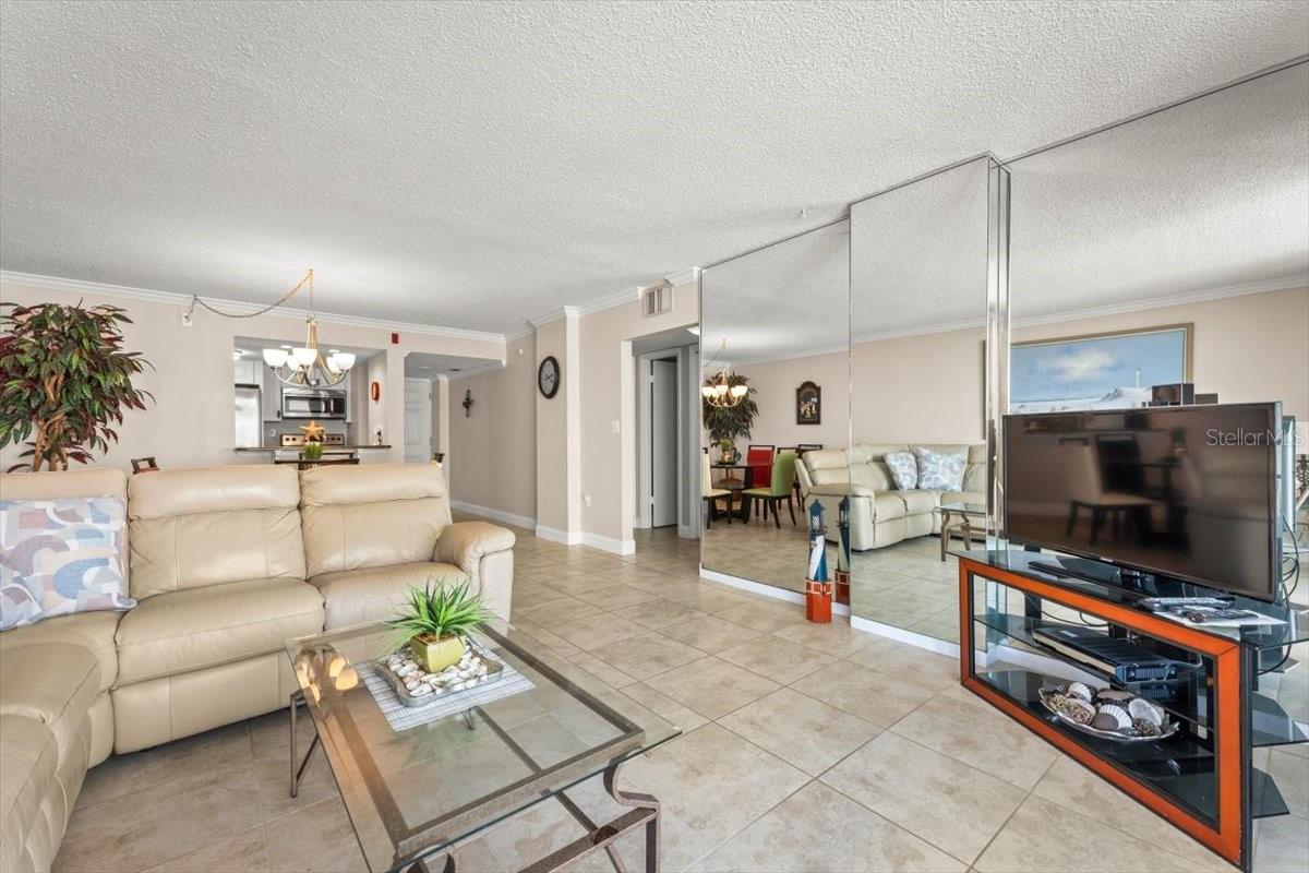 Image 22 of 37 For 4505 Atlantic Avenue 605