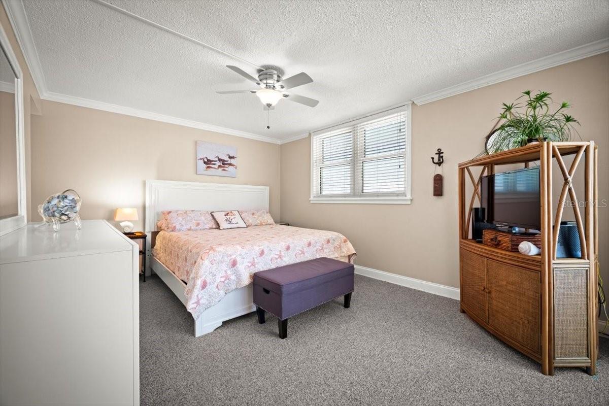 Image 8 of 37 For 4505 Atlantic Avenue 605