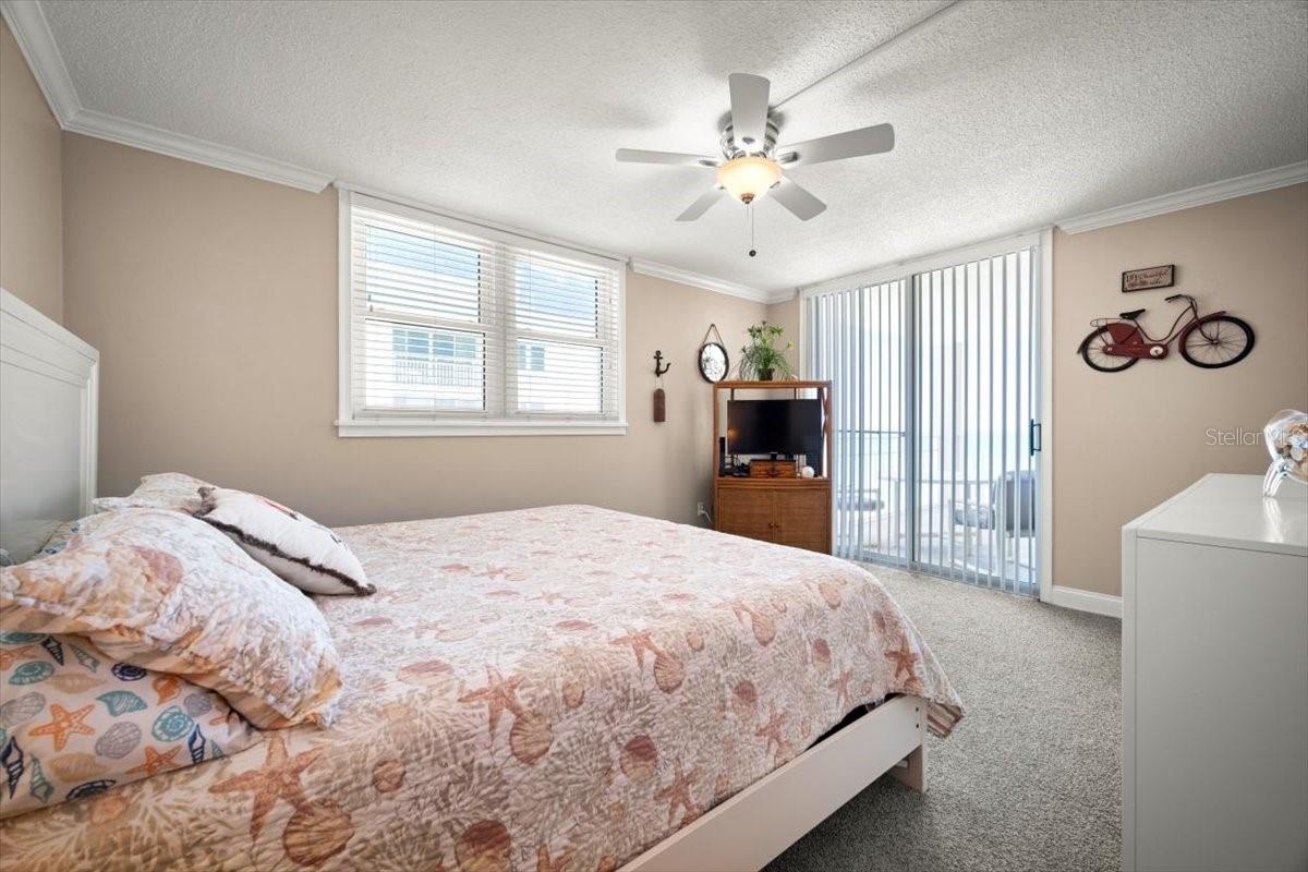 Image 9 of 37 For 4505 Atlantic Avenue 605
