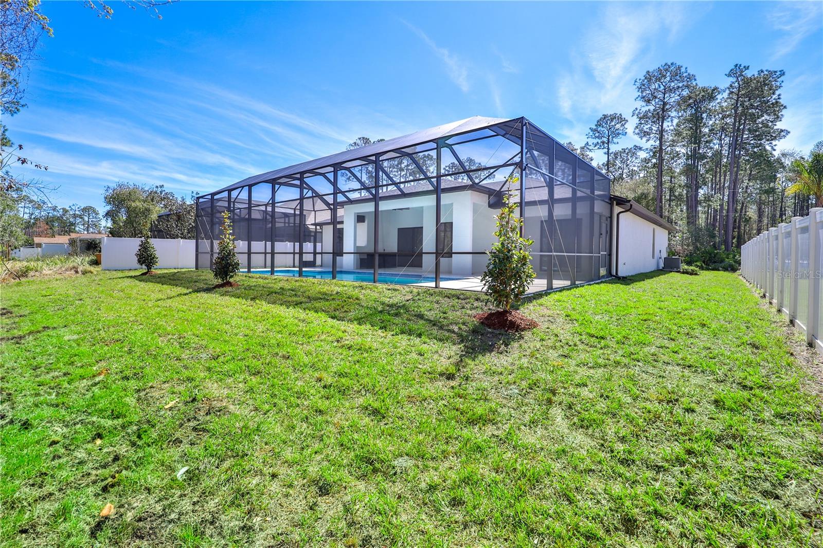 Image 11 of 71 For 179 Eric Drive