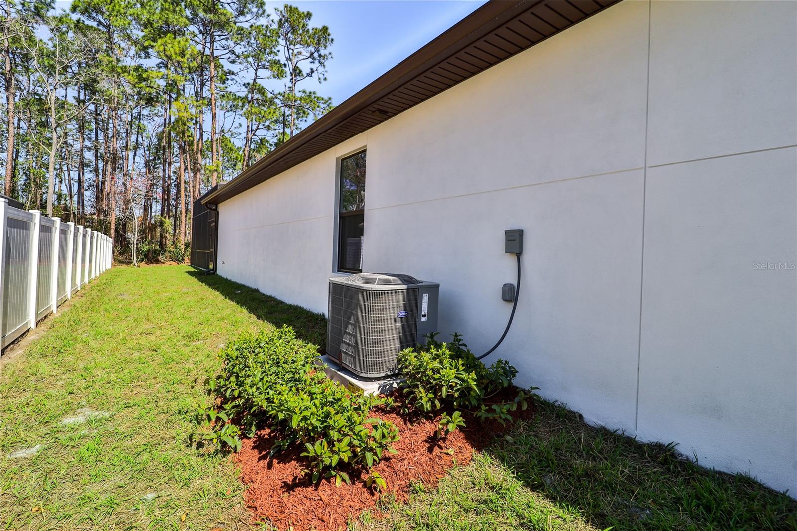 Image 12 of 71 For 179 Eric Drive