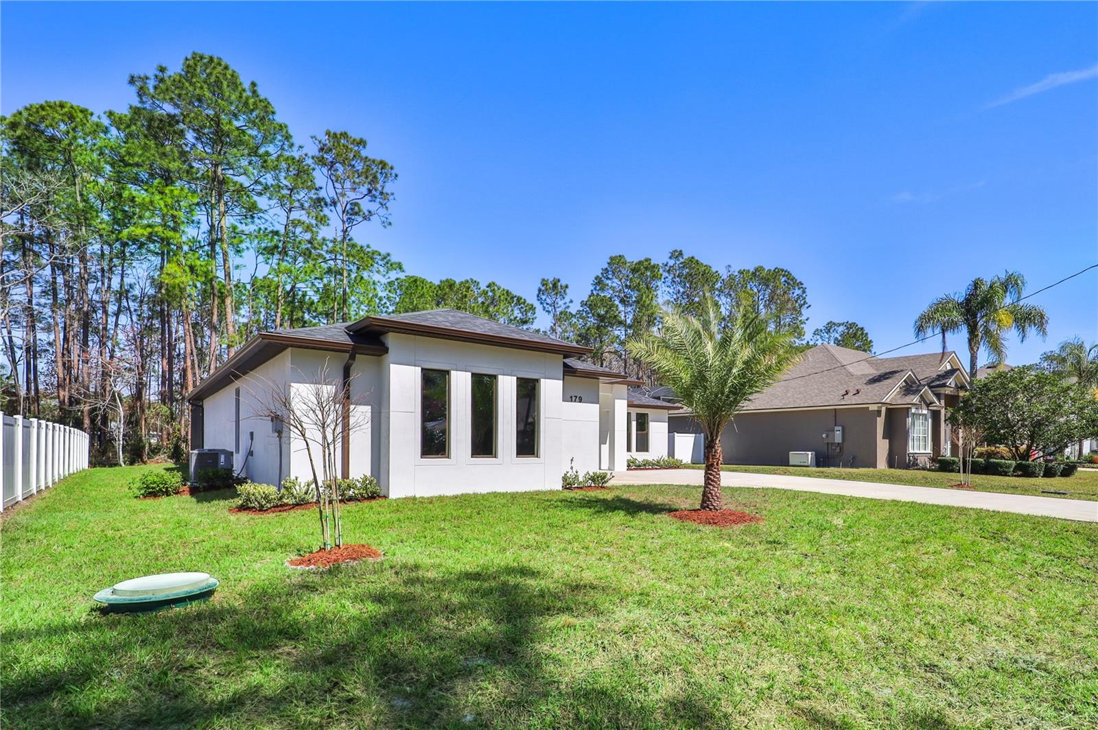 Image 6 of 71 For 179 Eric Drive