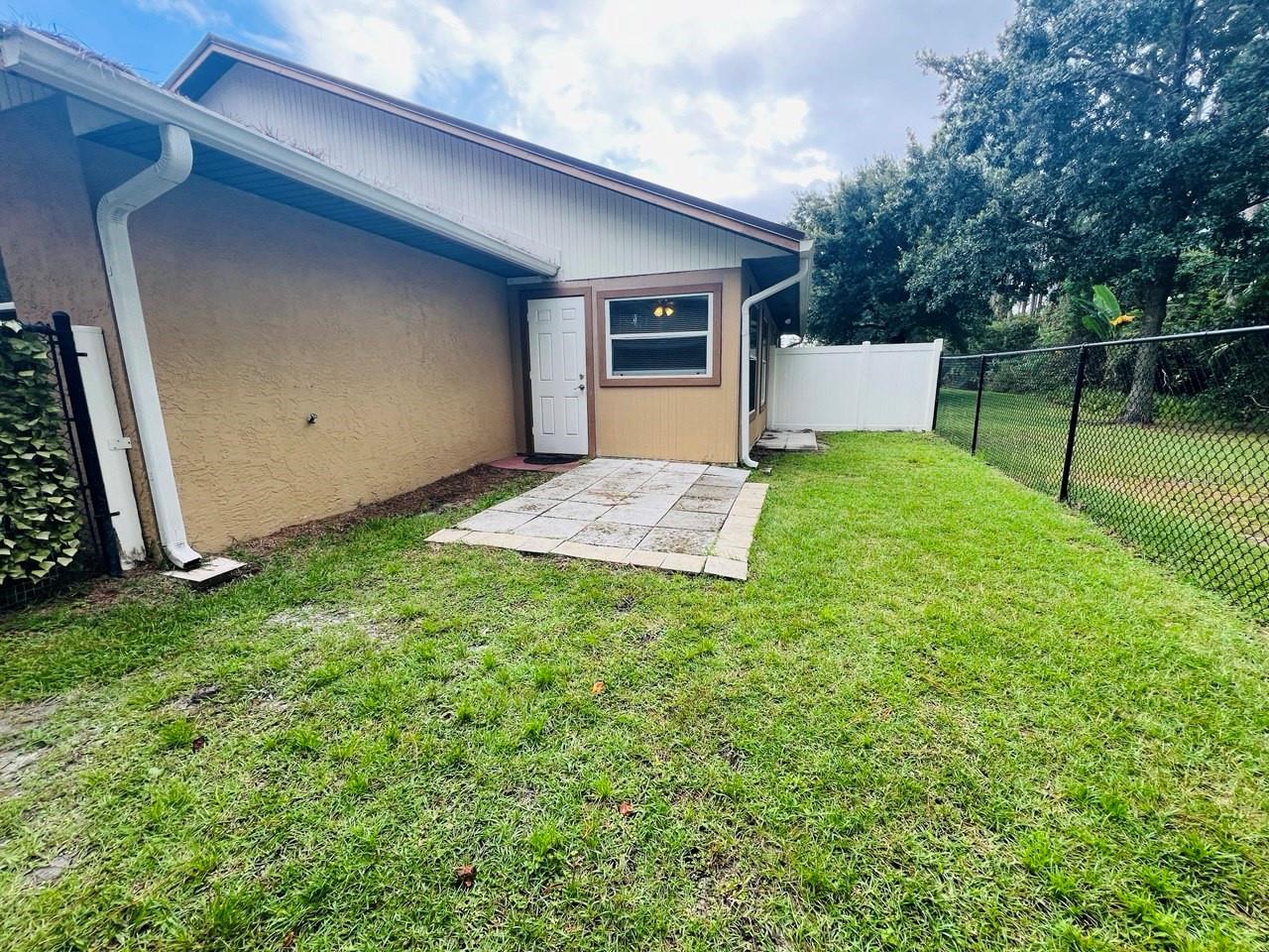 Image 11 of 12 For 36 Rainstone Lane B