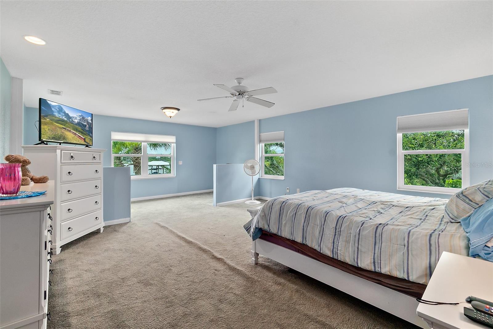 Image 43 of 84 For 101 22nd Street