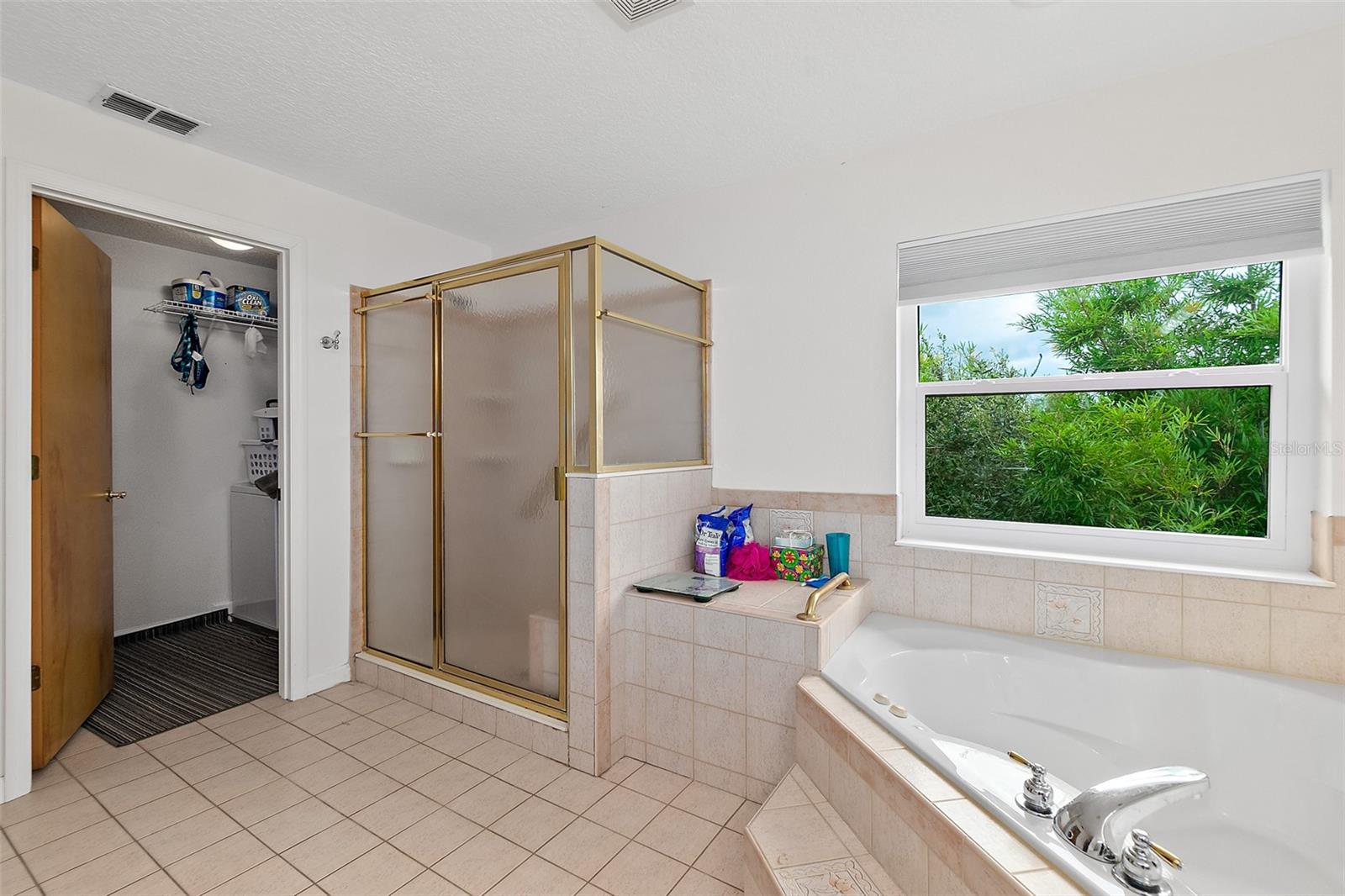 Image 45 of 84 For 101 22nd Street