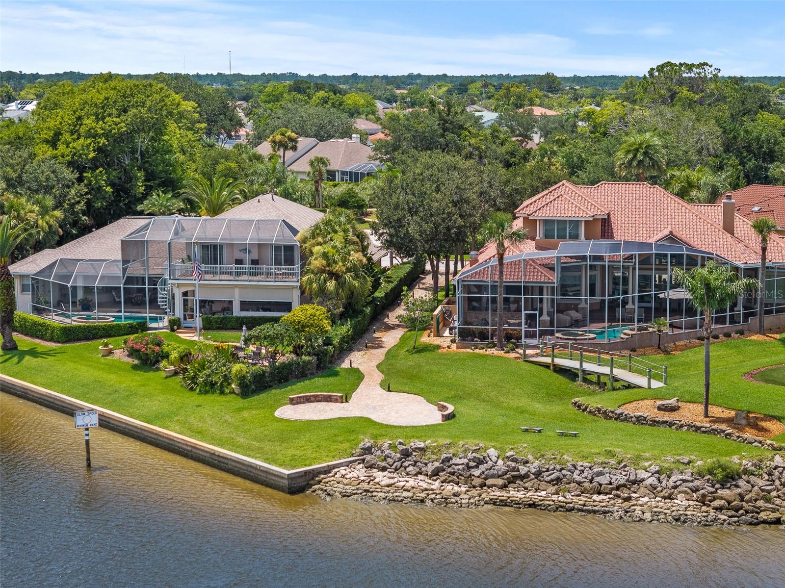 Image 38 of 44 For 19 Old Oak Drive N