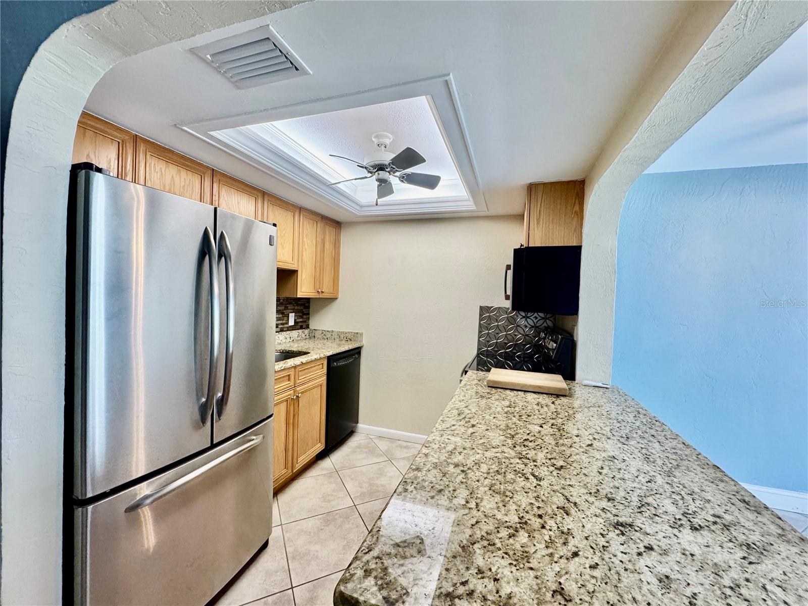 Image 5 of 14 For 3700 Ocean Shore Boulevard 43