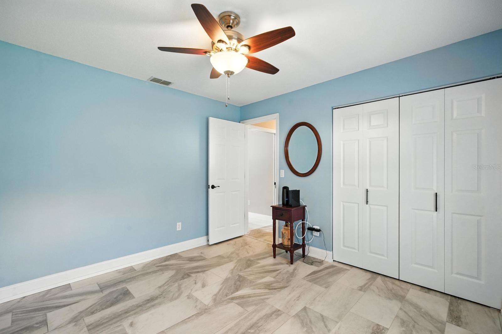 Image 21 of 42 For 126 Old Sunbeam Drive