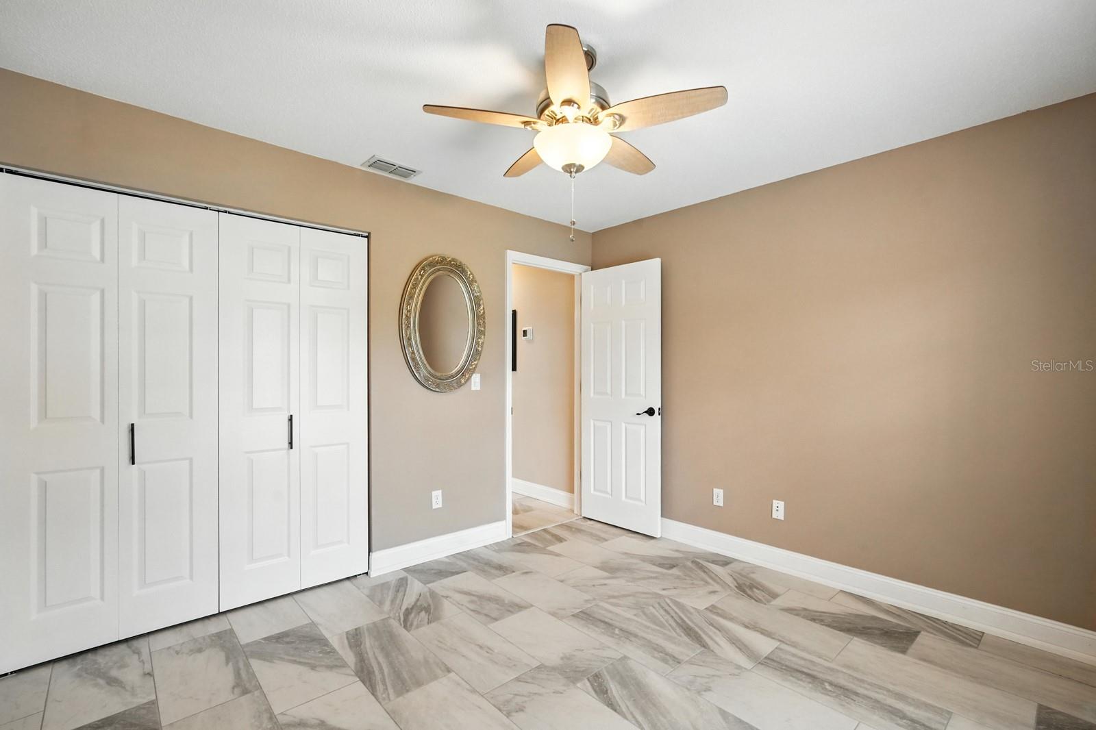 Image 25 of 42 For 126 Old Sunbeam Drive