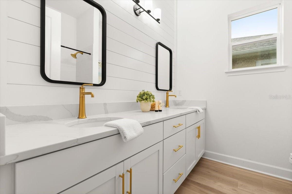 Image 30 of 63 For 476 Stirling Bridge Drive