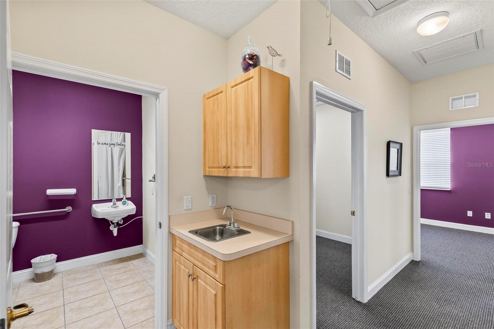 Image 13 of 26 For 399 Palm Coast Parkway Sw 3