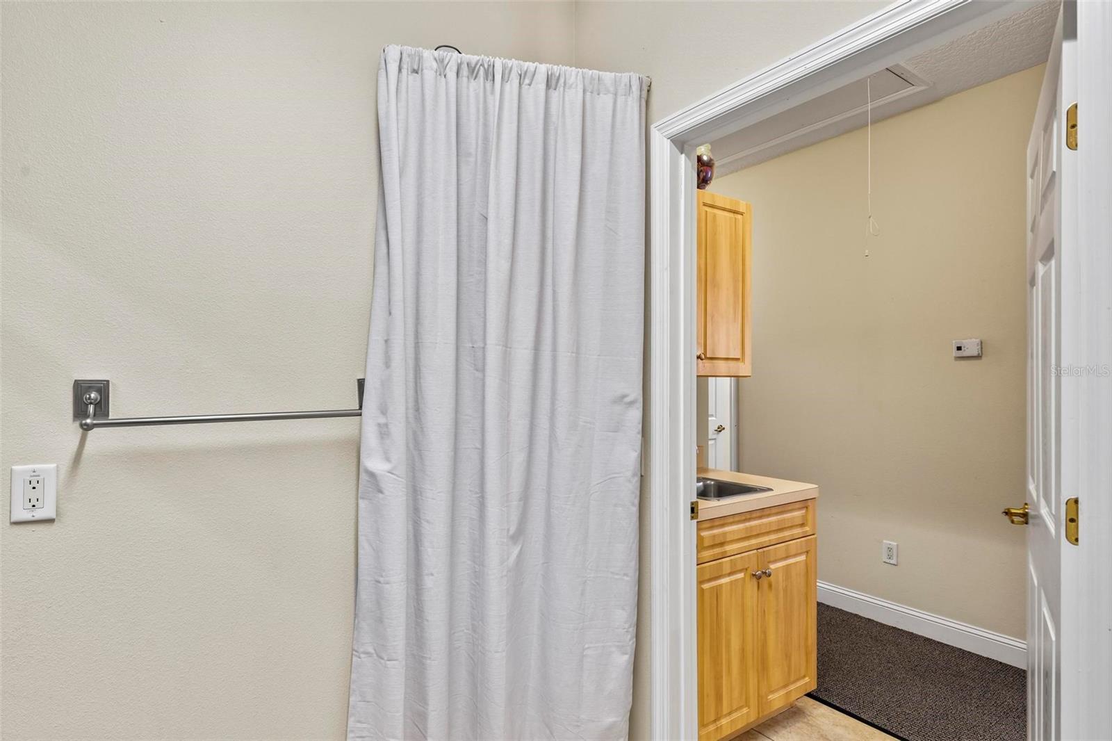 Image 15 of 26 For 399 Palm Coast Parkway Sw 3