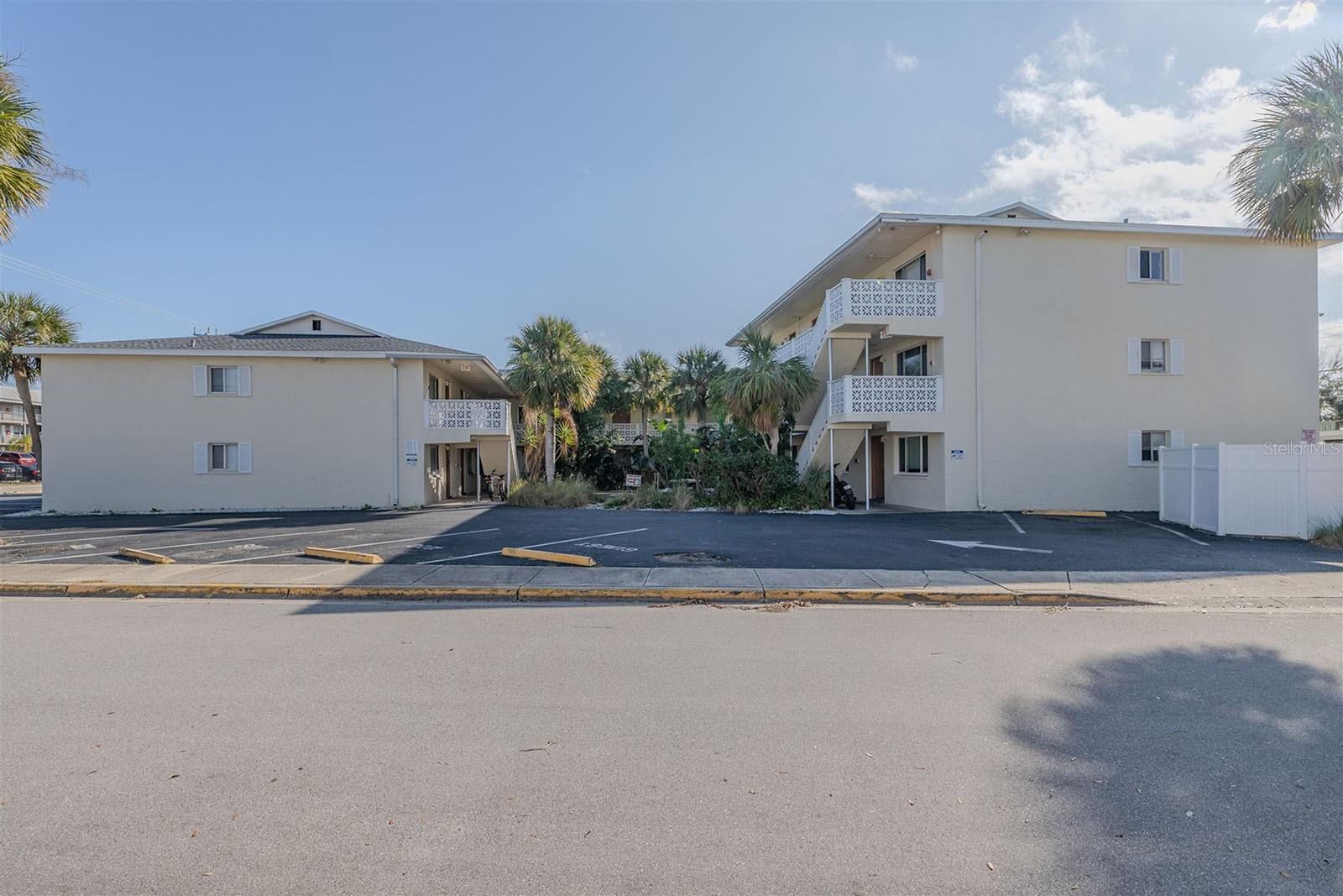 Image 2 of 18 For 102 Peninsula Drive 110