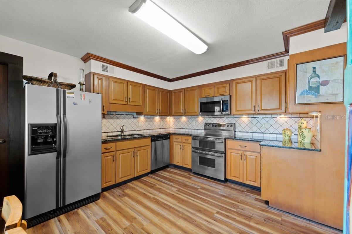 Image 13 of 56 For 2306 John Anderson Drive