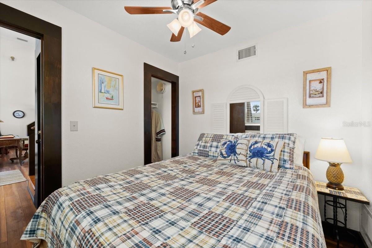 Image 37 of 56 For 2306 John Anderson Drive