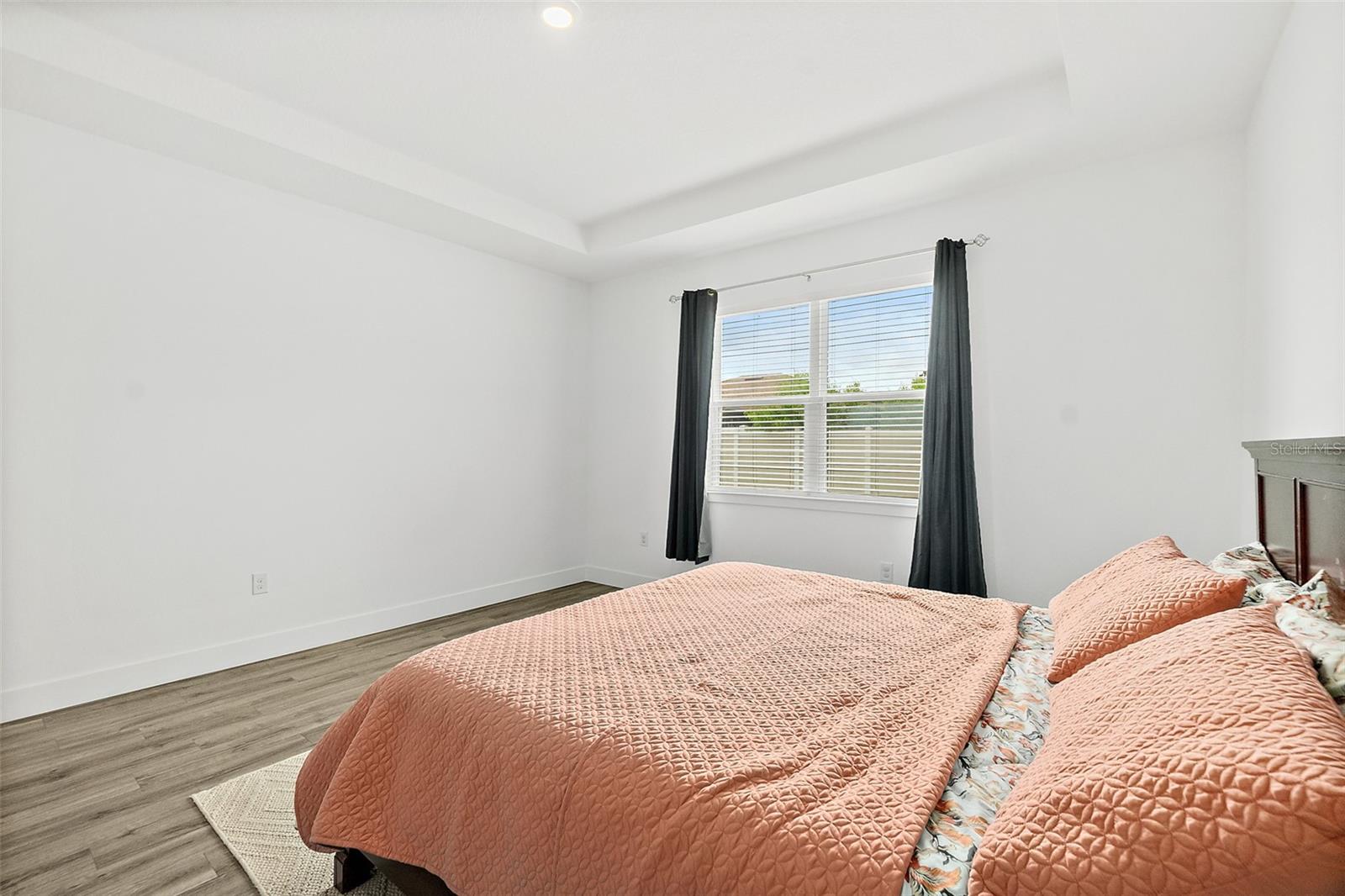 Image 25 of 44 For 62 Riverina Drive