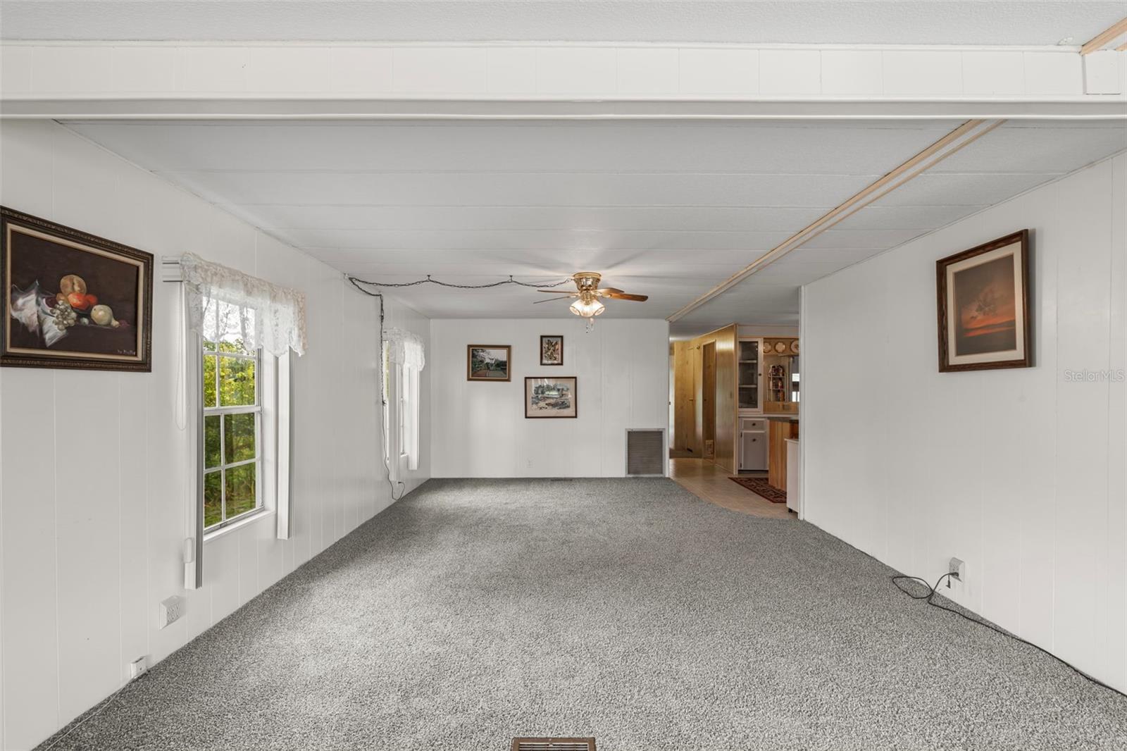 Image 11 of 58 For 123 Peninsular Drive