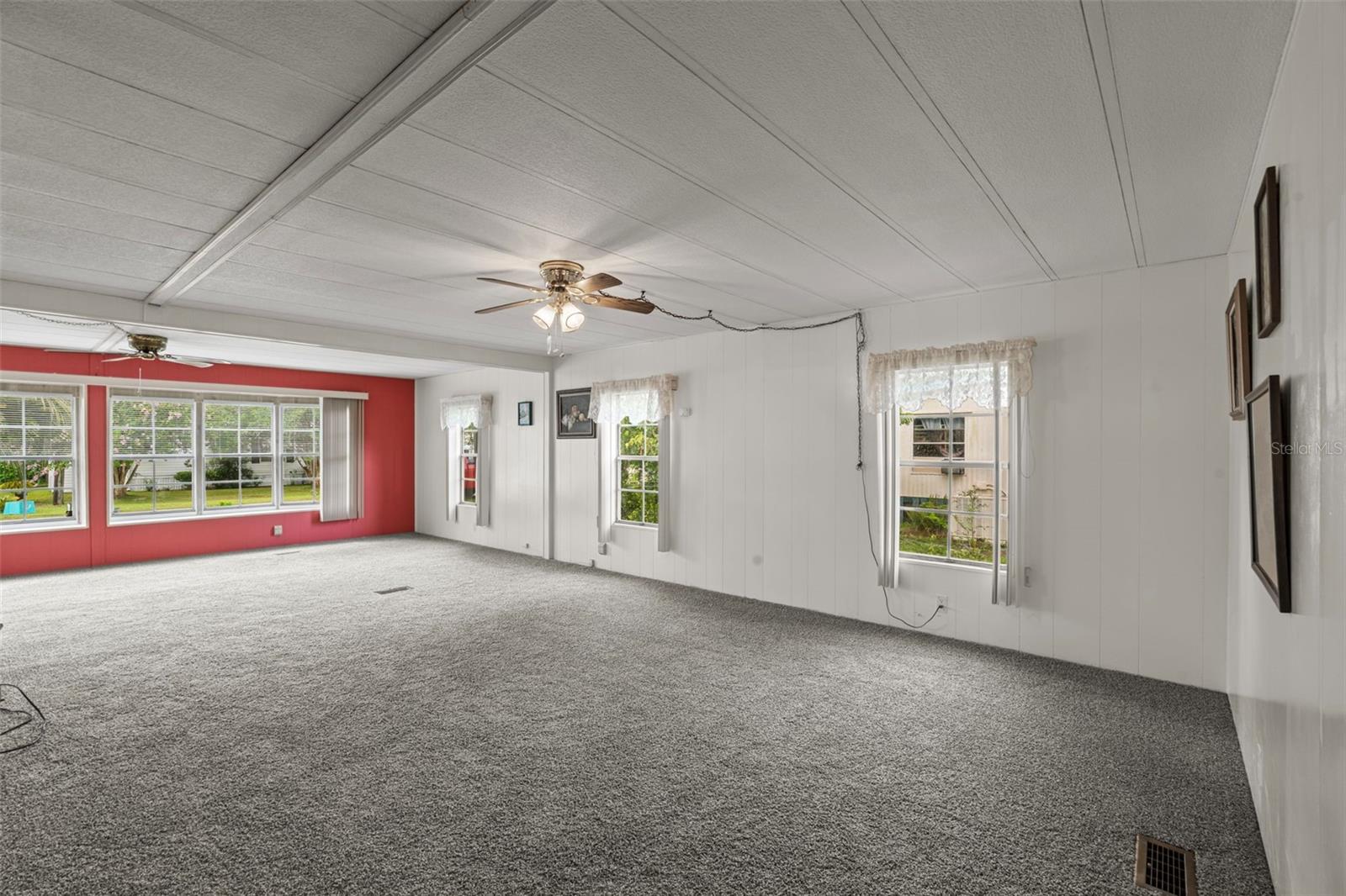 Image 13 of 58 For 123 Peninsular Drive