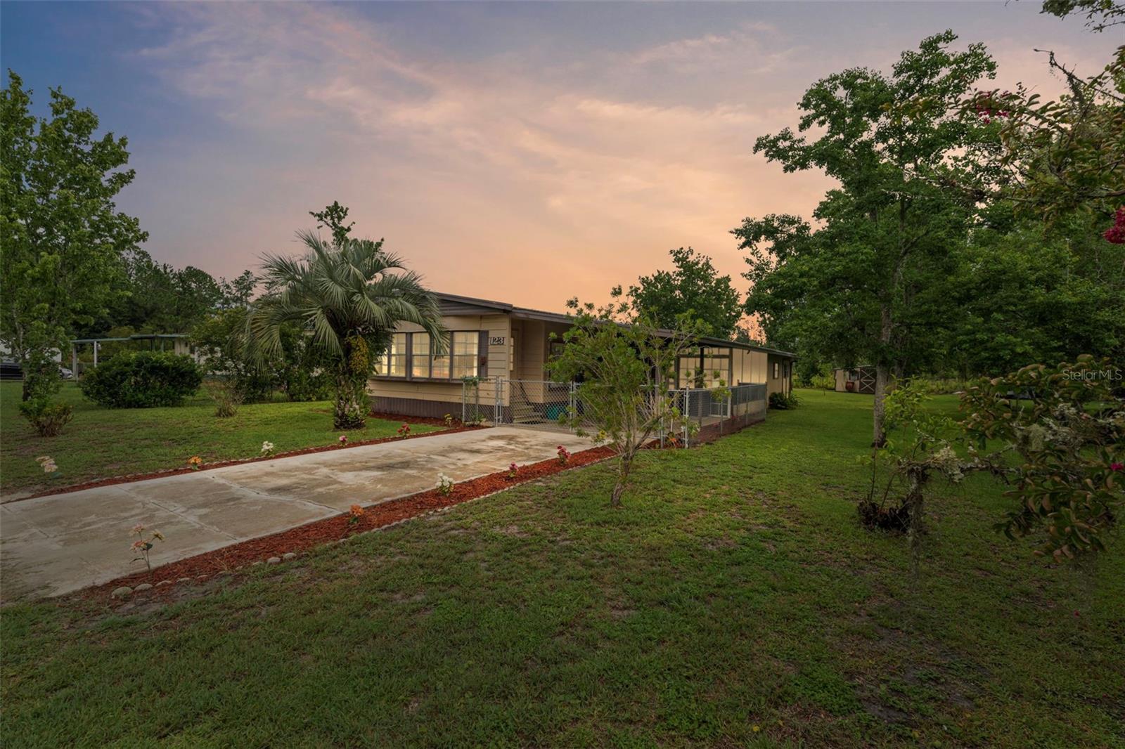 Image 2 of 58 For 123 Peninsular Drive