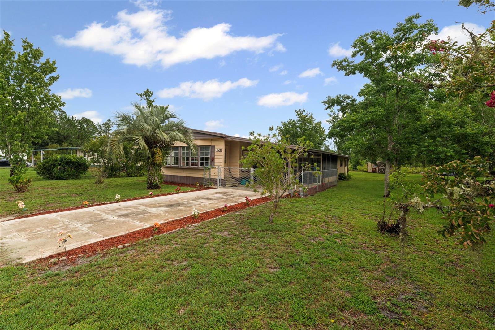 Image 3 of 58 For 123 Peninsular Drive