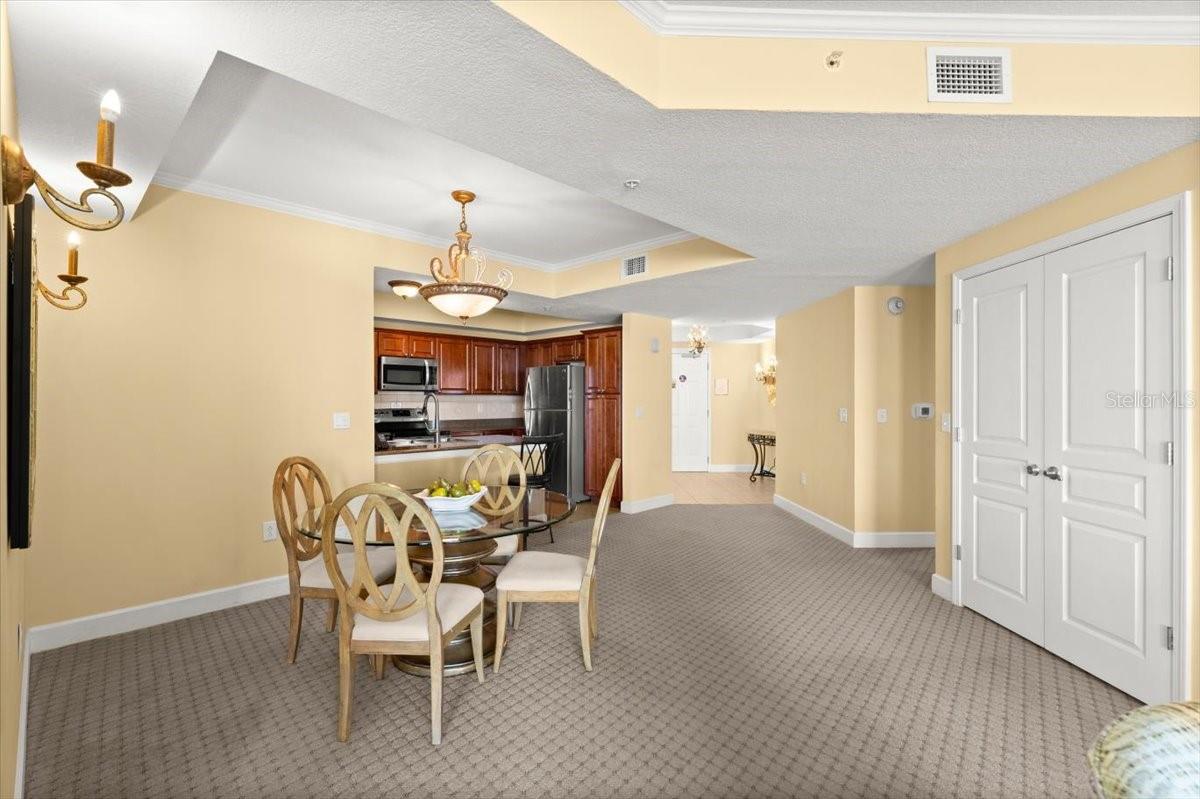 Image 15 of 60 For 200 Ocean Crest Drive 813
