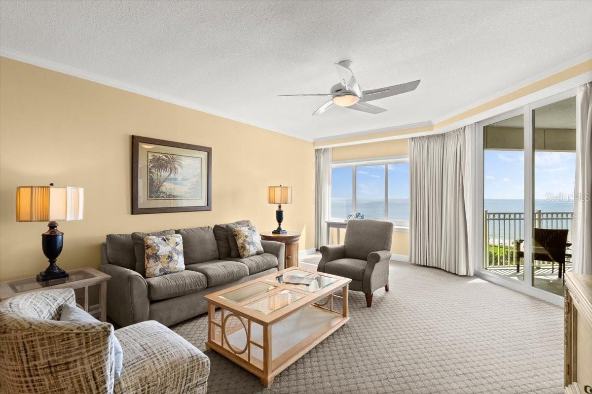 Image 17 of 60 For 200 Ocean Crest Drive 813