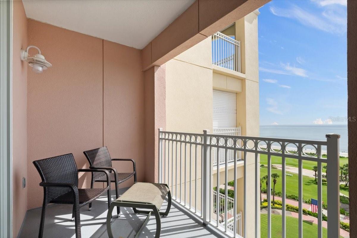 Image 27 of 60 For 200 Ocean Crest Drive 813
