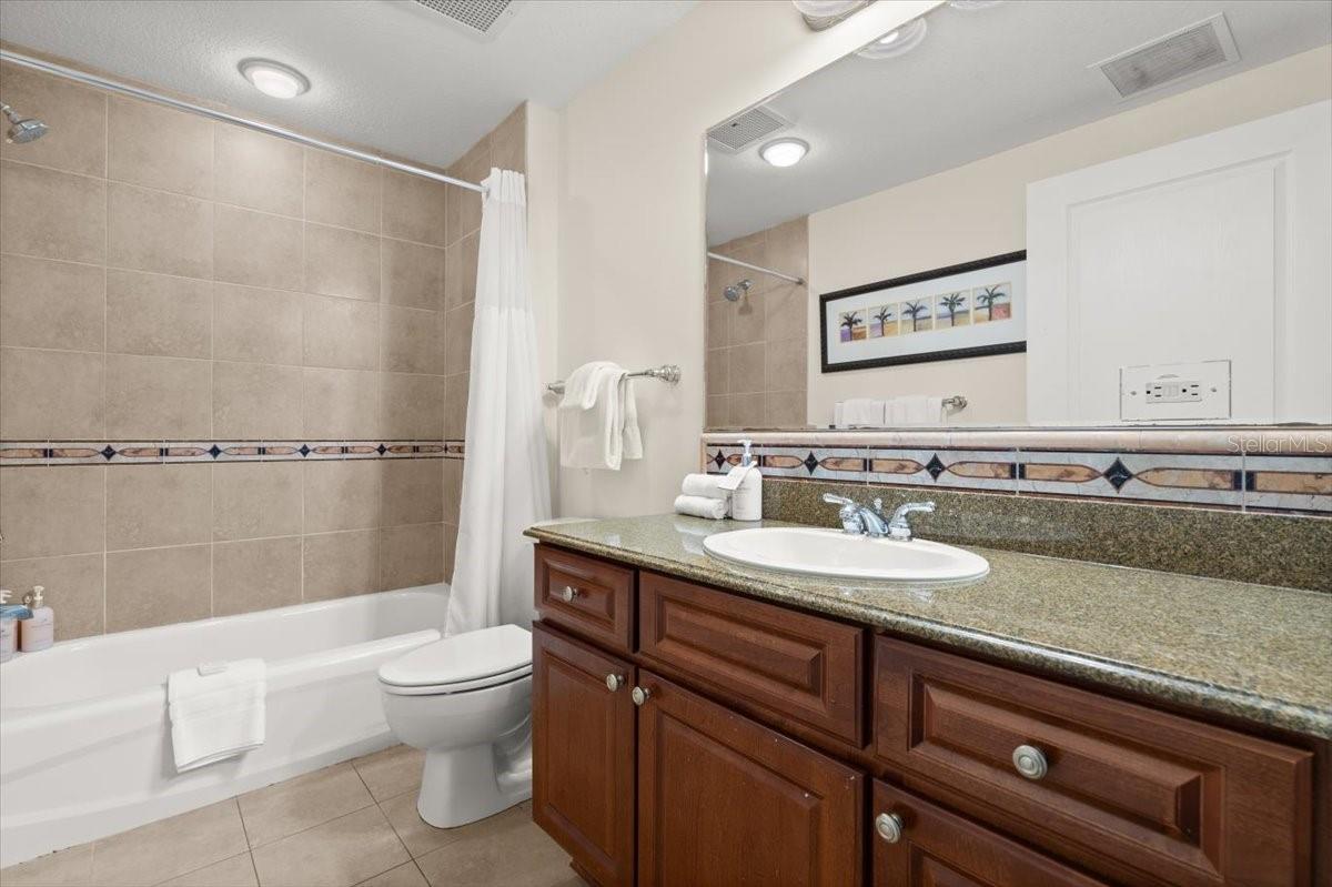 Image 33 of 60 For 200 Ocean Crest Drive 813