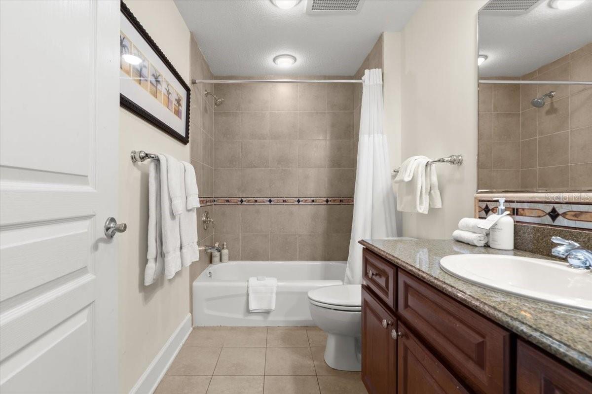 Image 34 of 60 For 200 Ocean Crest Drive 813