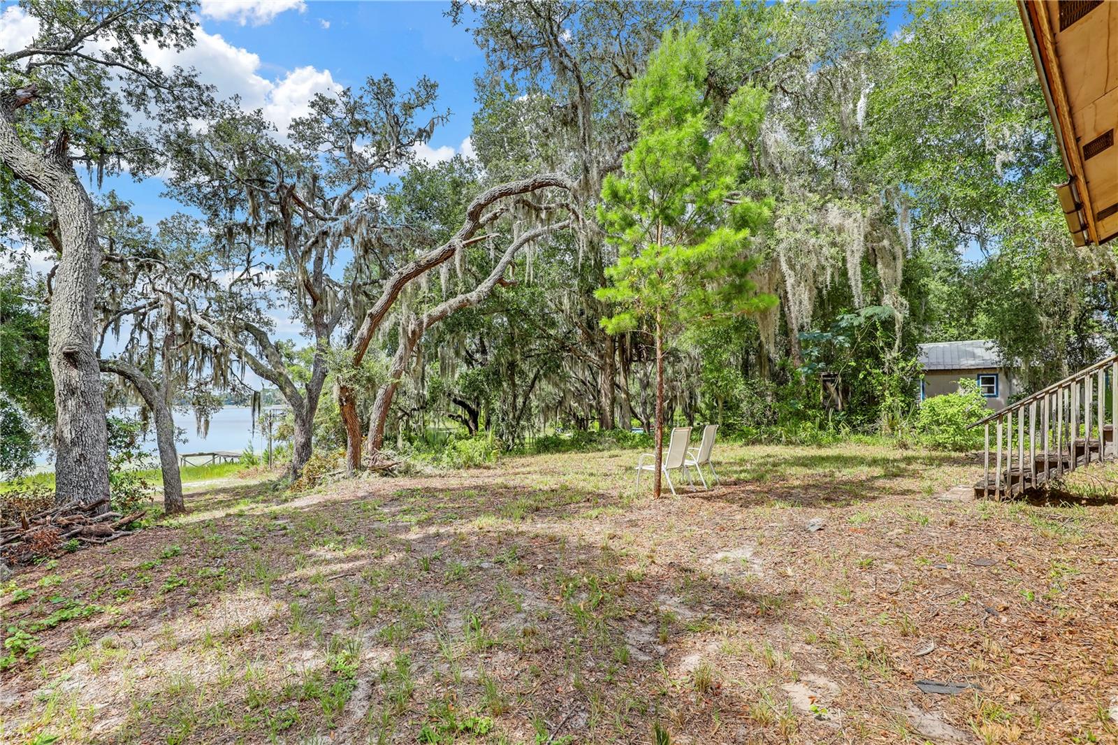 Image 26 of 42 For 113 Bent Oak Drive