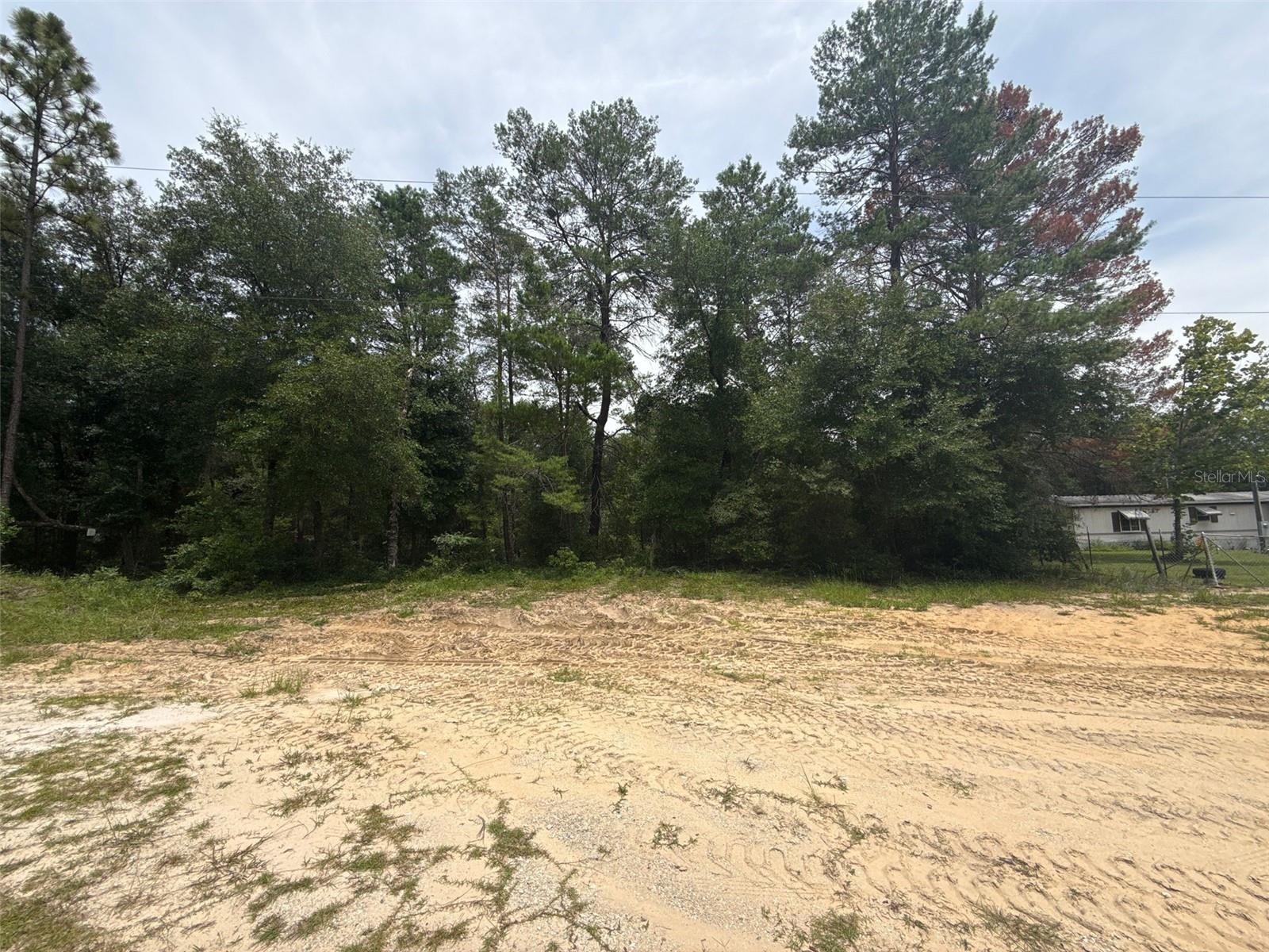 Details for 140 Cherokee Drive, INTERLACHEN, FL 32148