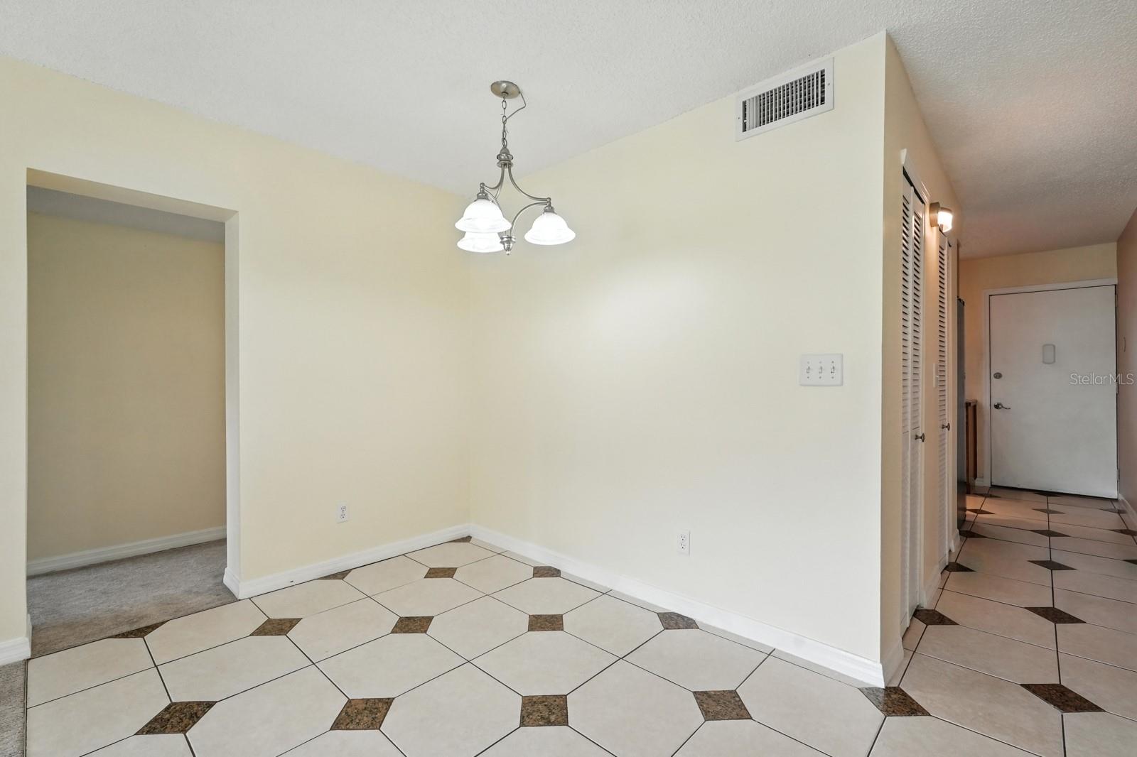 Image 12 of 26 For 1500 Virginia Avenue 201