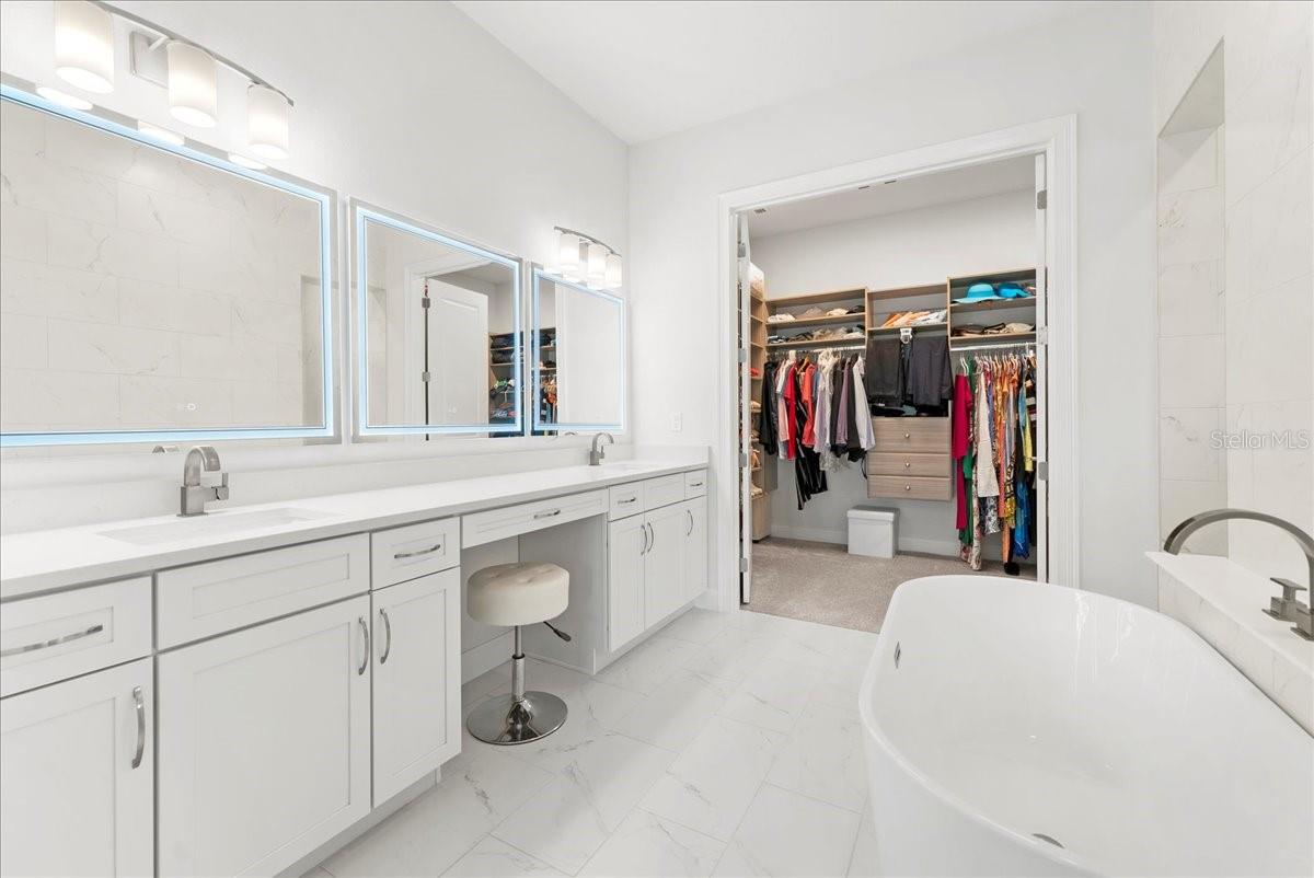 Image 22 of 62 For 23 Ocean Ridge Boulevard N