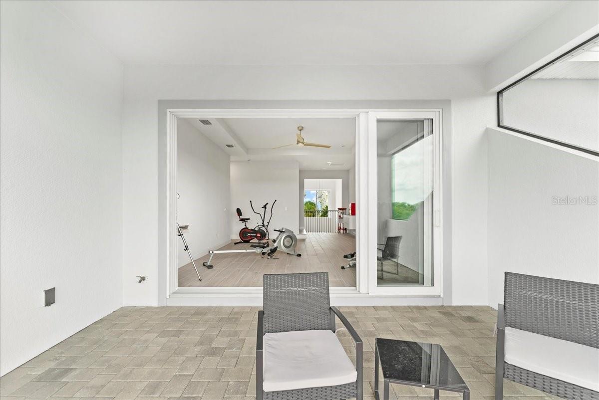Image 33 of 62 For 23 Ocean Ridge Boulevard N