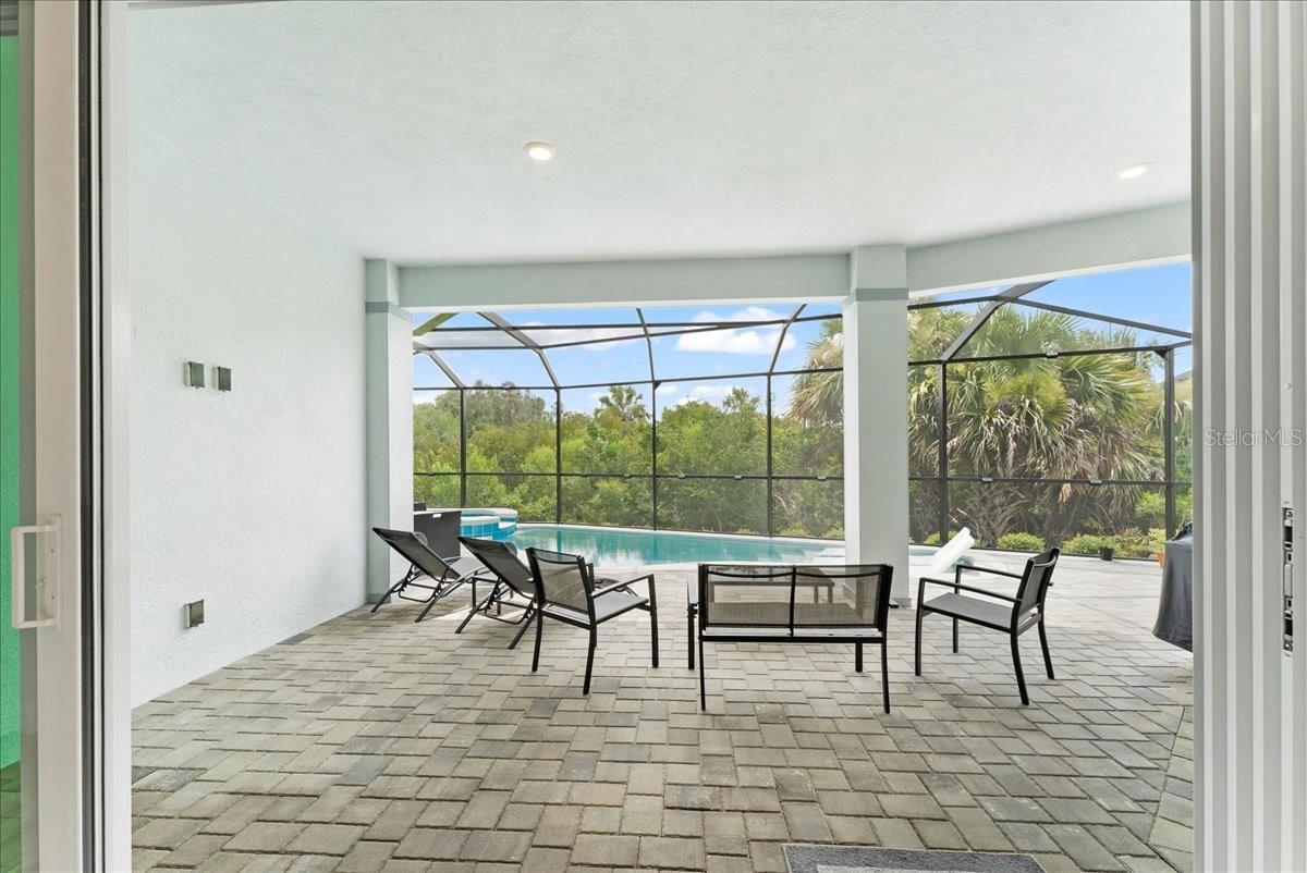 Image 42 of 62 For 23 Ocean Ridge Boulevard N