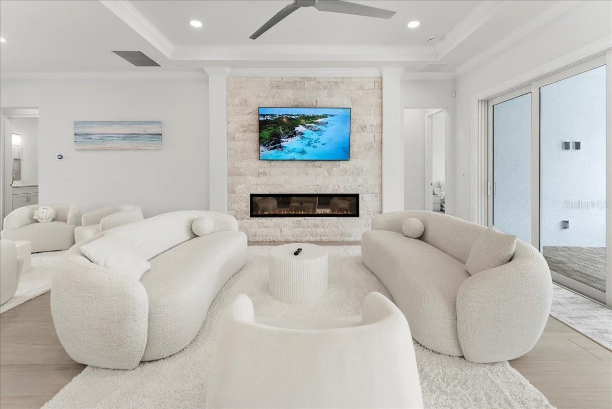 Image 5 of 62 For 23 Ocean Ridge Boulevard N