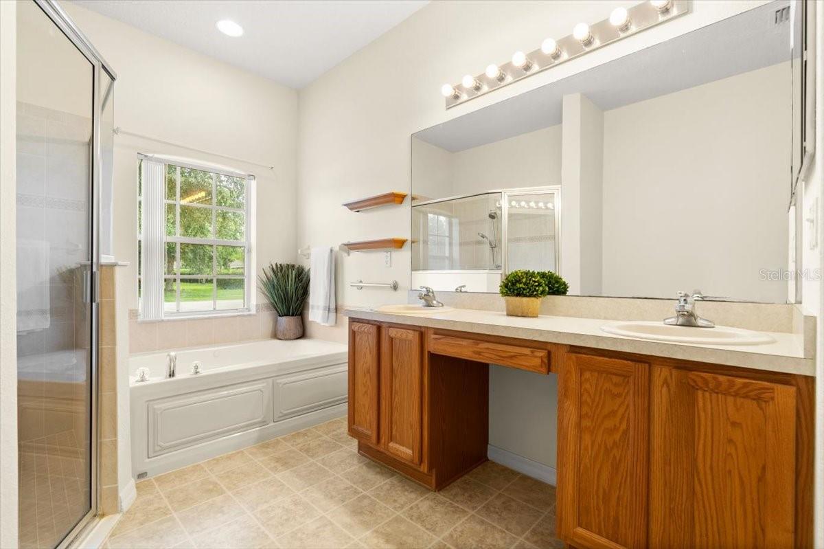 Image 19 of 48 For 1707 Southern Belle Lane