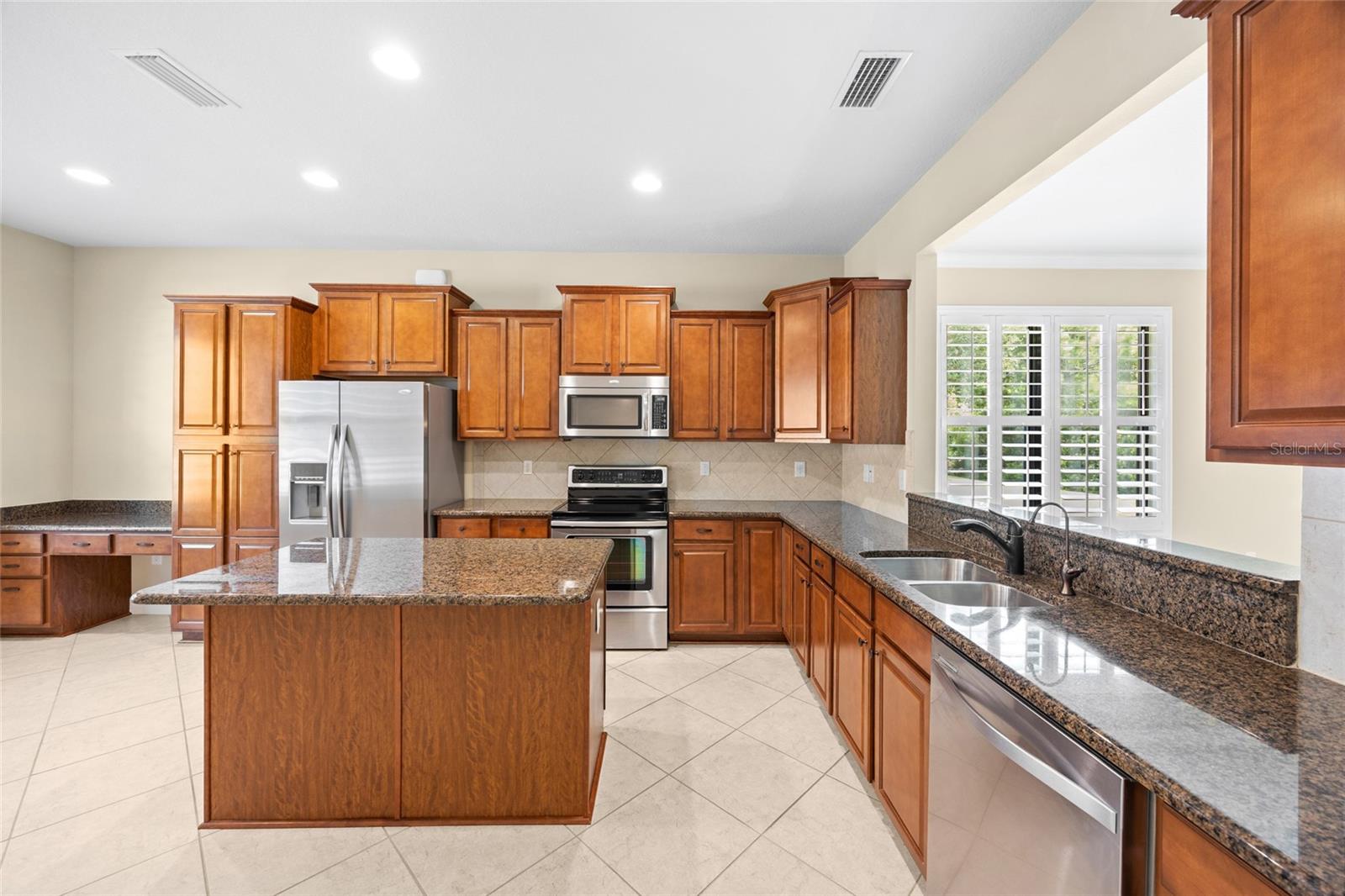Image 10 of 58 For 42 Acorn Grove Court