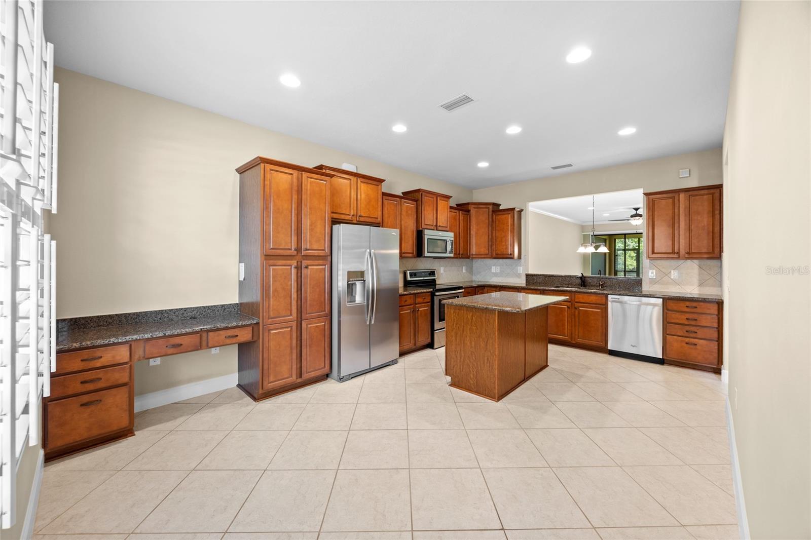 Image 11 of 58 For 42 Acorn Grove Court