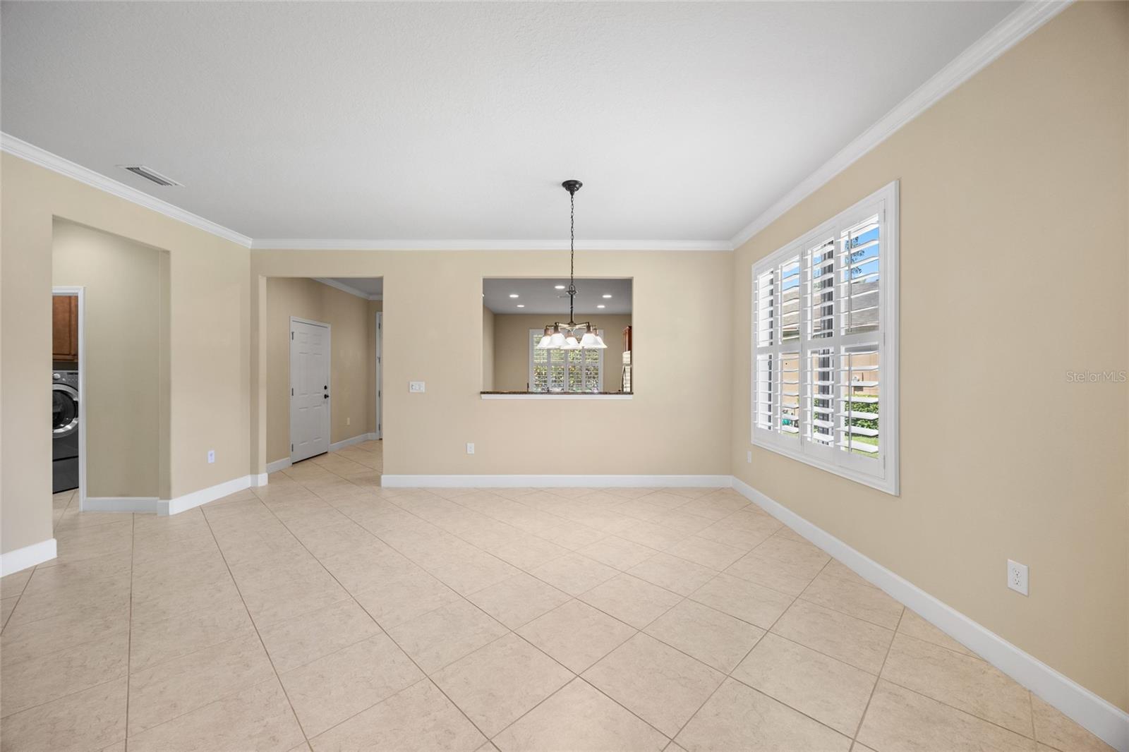 Image 13 of 58 For 42 Acorn Grove Court