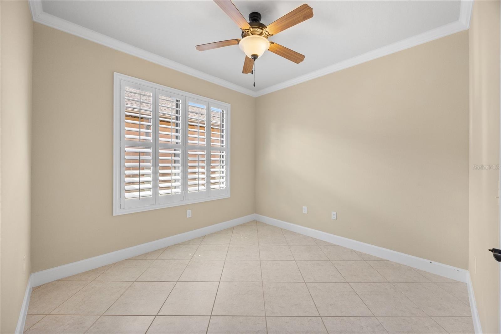 Image 30 of 58 For 42 Acorn Grove Court