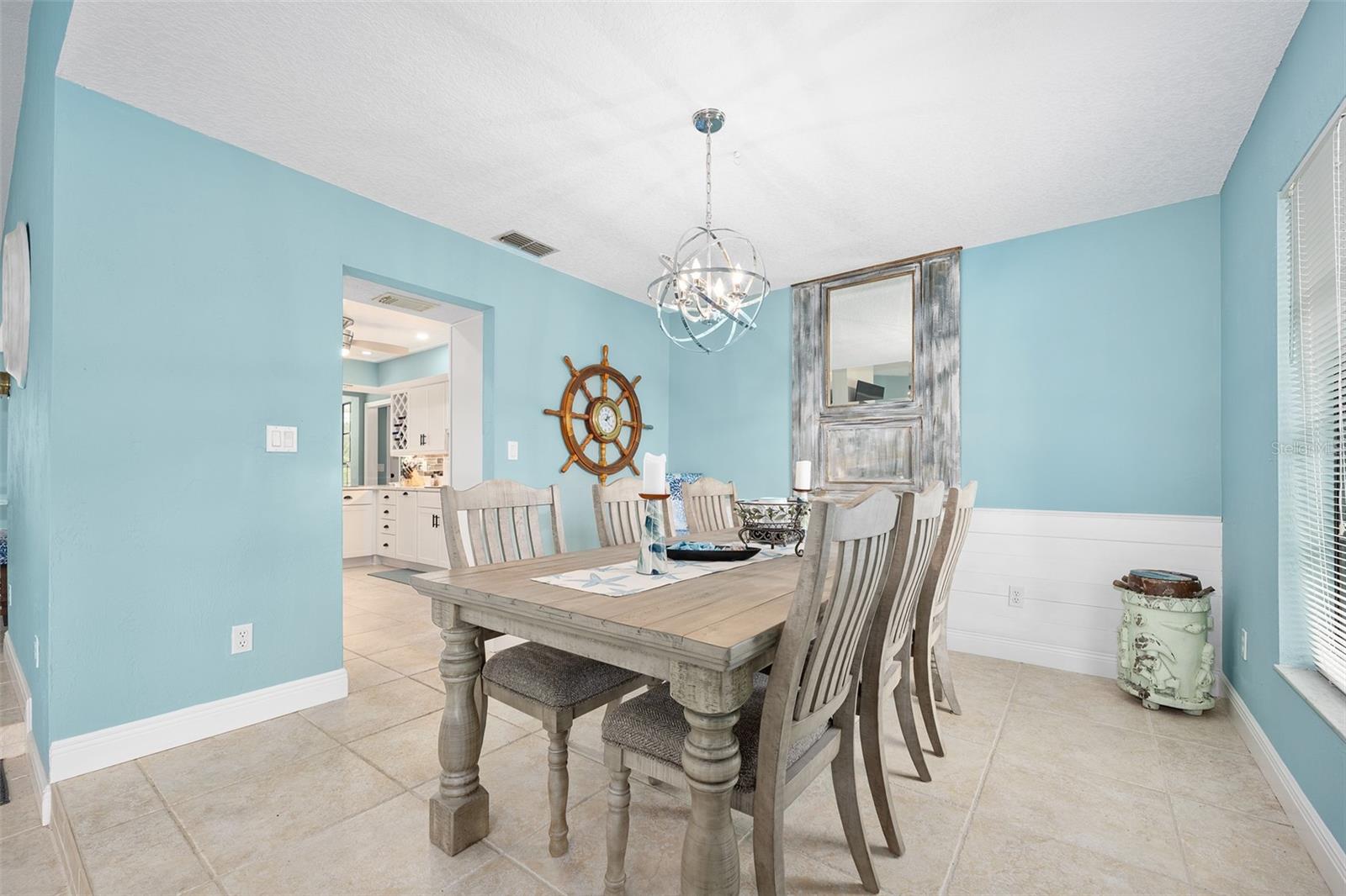 Image 11 of 42 For 3558 John Anderson Drive