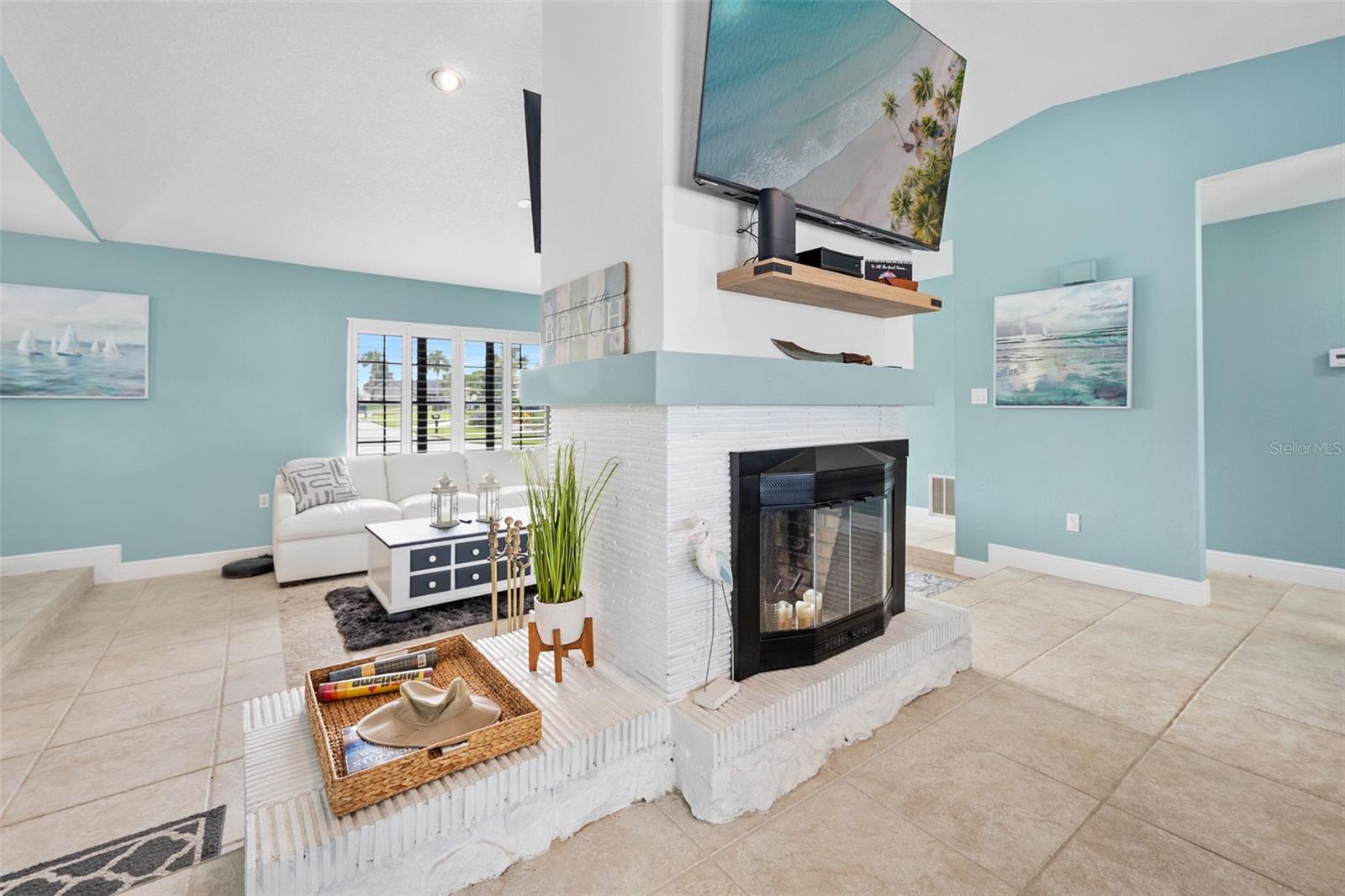 Image 12 of 42 For 3558 John Anderson Drive