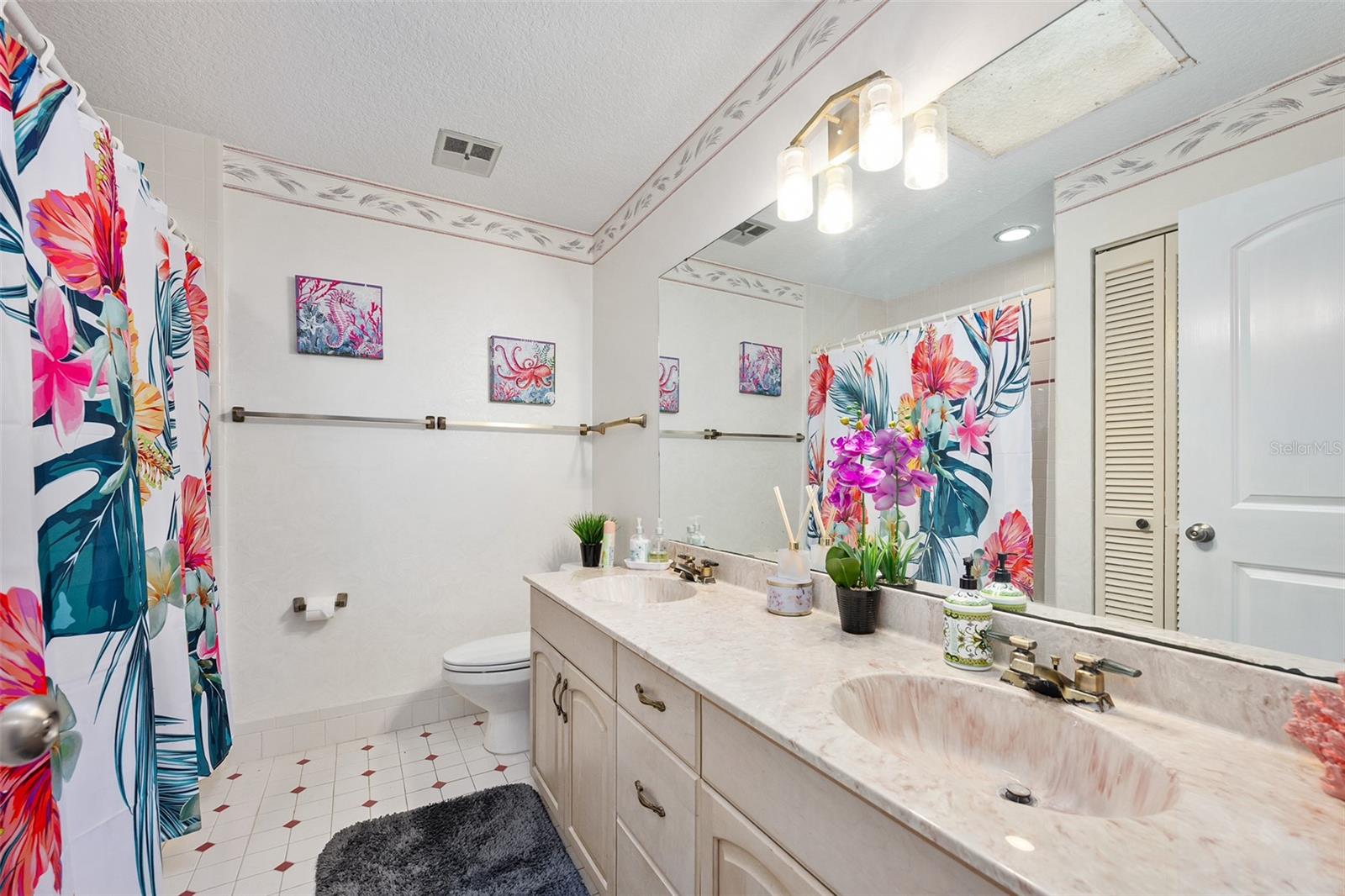 Image 32 of 42 For 3558 John Anderson Drive