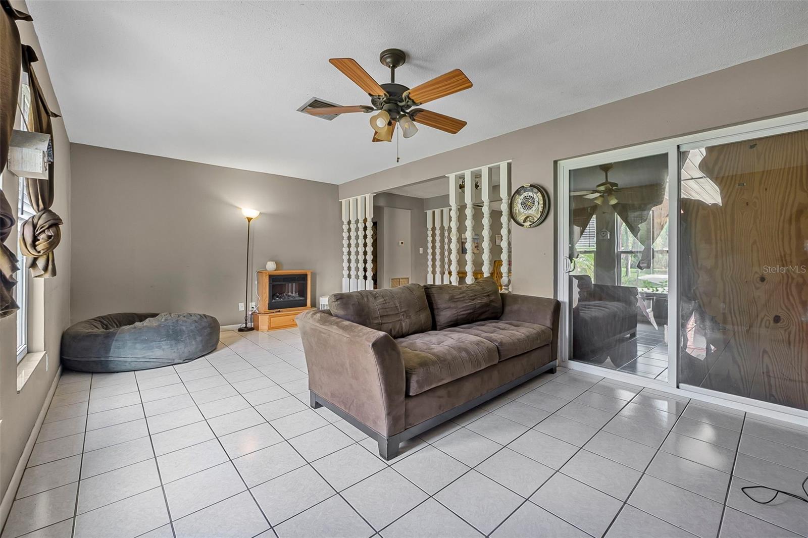 Image 4 of 30 For 54 Farragut Drive